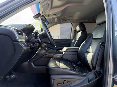 2019 Chevrolet Suburban LT - Photo 3 - Yuma, AZ 85365