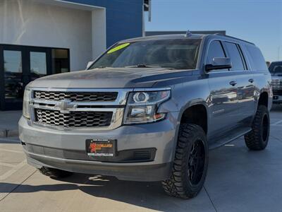 2019 Chevrolet Suburban LT - Photo 6 - Yuma, AZ 85365