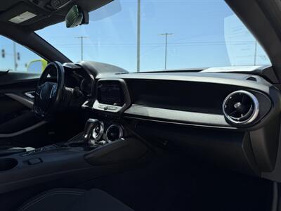 2020 Chevrolet Camaro LT - Photo 8 - Yuma, AZ 85364