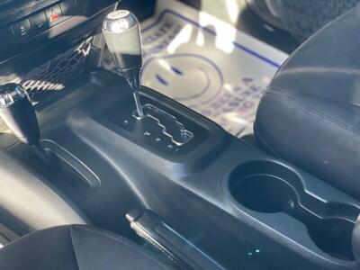 2017 Jeep Wrangler Sport S - Photo 8 - Yuma, AZ 85364