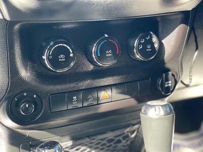 2017 Jeep Wrangler Sport S - Photo 9 - Yuma, AZ 85364