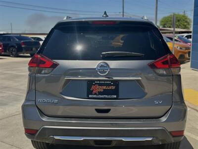 2018 Nissan Rogue SV   - Photo 7 - Somerton, AZ 85350