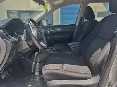 2018 Nissan Rogue SV   - Photo 3 - Somerton, AZ 85350