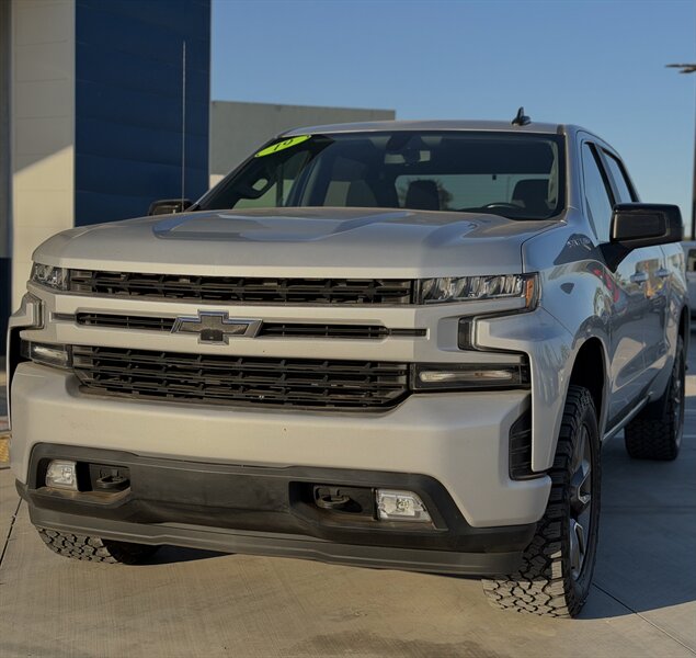 2019 Chevrolet Silverado 1500 RST photo 4