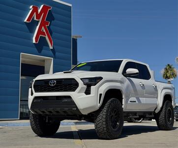 2024 Toyota Tacoma TRD Sport   - Photo 1 - Yuma, AZ 85364