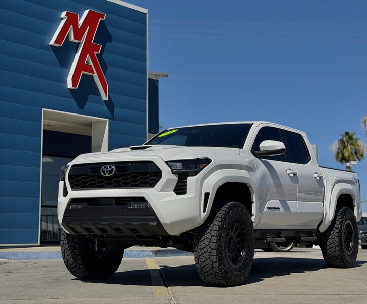 2024 Toyota Tacoma TRD Sport  
