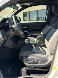 2024 Toyota Tacoma TRD Sport   - Photo 15 - Yuma, AZ 85364