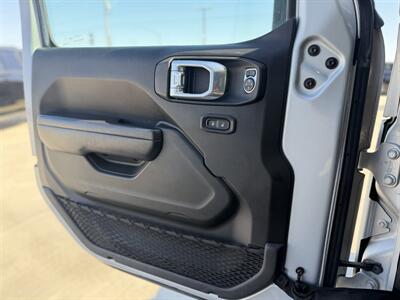 2024 Jeep Wrangler Sport S - Photo 9 - Yuma, AZ 85364