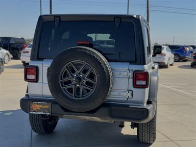 2024 Jeep Wrangler Sport S - Photo 7 - Yuma, AZ 85364