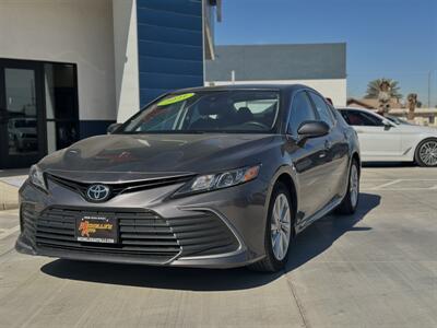 2021 Toyota Camry LE   - Photo 2 - Yuma, AZ 85365