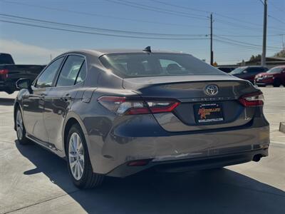 2021 Toyota Camry LE   - Photo 10 - Yuma, AZ 85365