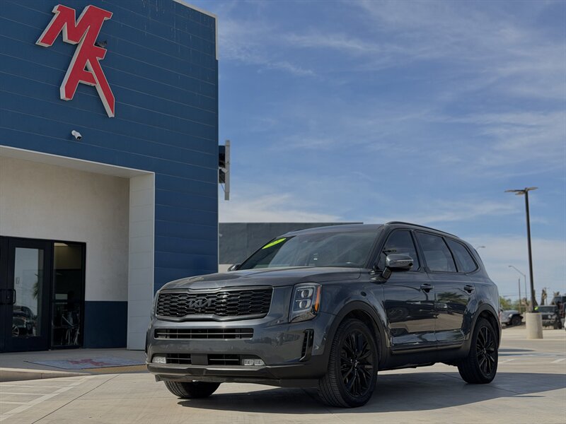 2022 Kia Telluride SX  