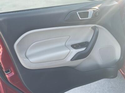 2017 Ford Fiesta Titanium - Photo 12 - Somerton, AZ 85350