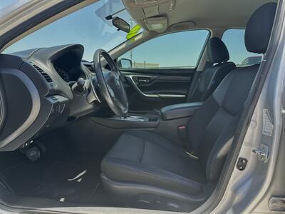 2017 Nissan Altima 3.5 SR   - Photo 3 - Yuma, AZ 85364