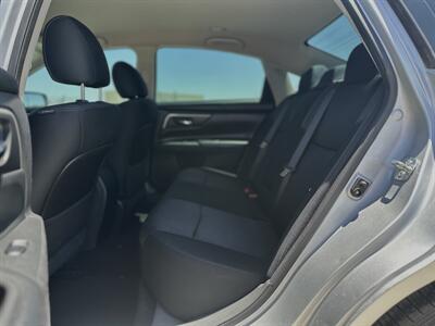 2017 Nissan Altima 3.5 SR   - Photo 4 - Yuma, AZ 85364