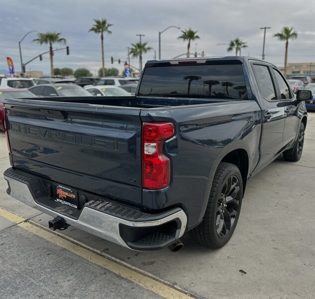 2020 Chevrolet Silverado 1500 LT photo 5