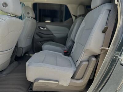 2019 Chevrolet Traverse LT Cloth   - Photo 4 - Yuma, AZ 85364