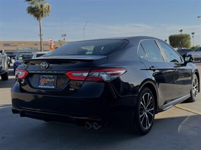 2018 Toyota Camry SE - Photo 6 - Yuma, AZ 85364