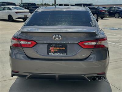 2018 Toyota Camry SE   - Photo 7 - Somerton, AZ 85350