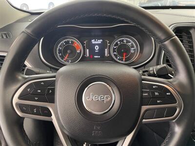 2019 Jeep Cherokee Latitude Plus - Photo 7 - Yuma, AZ 85364