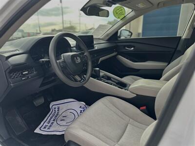 2023 Honda Accord EX - Photo 4 - Yuma, AZ 85364