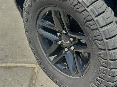 2021 Chevrolet Silverado 1500 LT Trail Boss   - Photo 10 - Somerton, AZ 85350