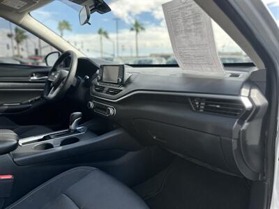 2022 Nissan Altima 2.5 S   - Photo 6 - Yuma, AZ 85364