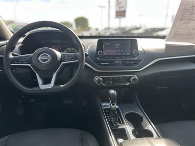 2022 Nissan Altima 2.5 S   - Photo 2 - Yuma, AZ 85364