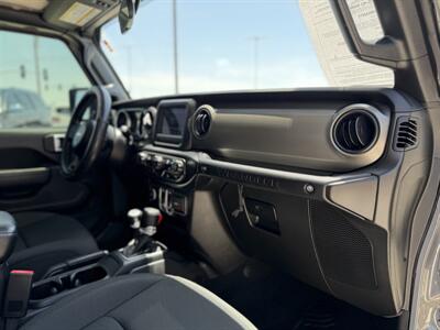 2022 Jeep Wrangler Willys   - Photo 8 - Yuma, AZ 85364