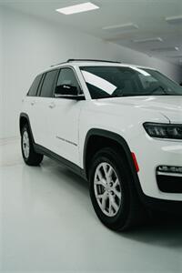 2022 Jeep Grand Cherokee Limited   - Photo 4 - Yuma, AZ 85364