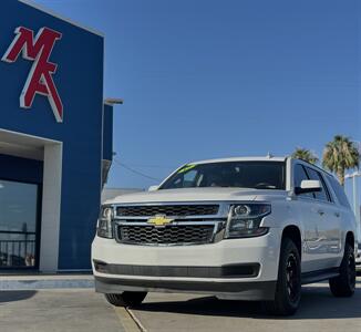 2019 Chevrolet Suburban LT   - Photo 1 - Yuma, AZ 85365