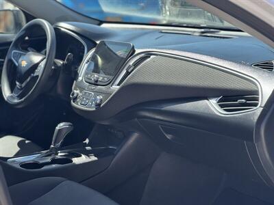 2020 Chevrolet Malibu LT - Photo 3 - Somerton, AZ 85350