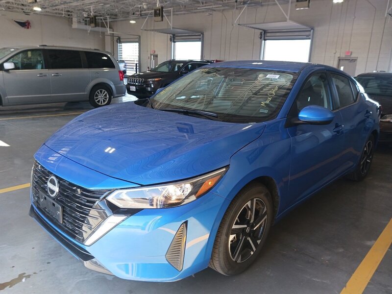 2025 Nissan Sentra SV - Photo 1 - Yuma, AZ 85364