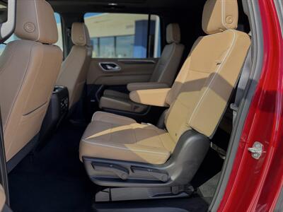 2021 Chevrolet Suburban Premier   - Photo 5 - Yuma, AZ 85364