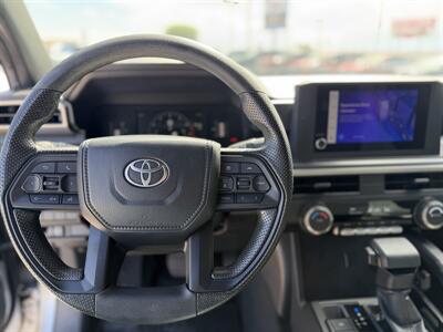 2024 Toyota Tacoma SR5 - Photo 2 - Yuma, AZ 85364