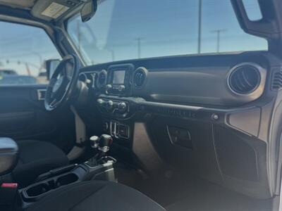 2019 Jeep Wrangler Sport S - Photo 5 - Somerton, AZ 85350