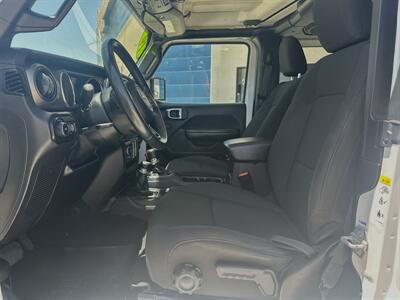 2019 Jeep Wrangler Sport S   - Photo 3 - Yuma, AZ 85364