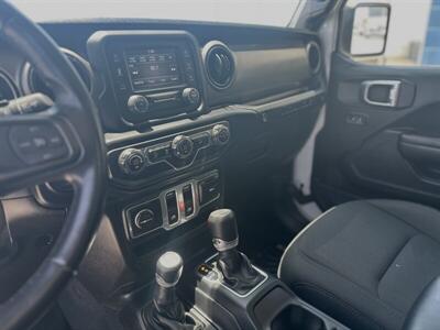 2019 Jeep Wrangler Sport S - Photo 2 - Somerton, AZ 85350