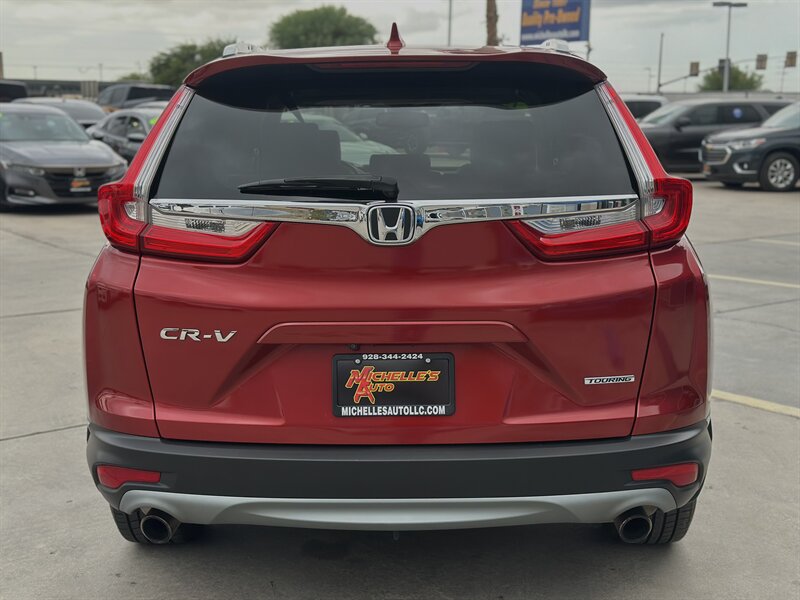 2019 Honda CR-V Touring photo 4