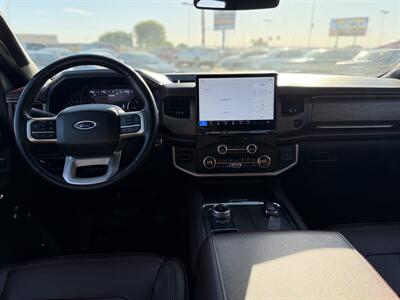 2024 Ford Expedition Limited   - Photo 2 - Yuma, AZ 85364