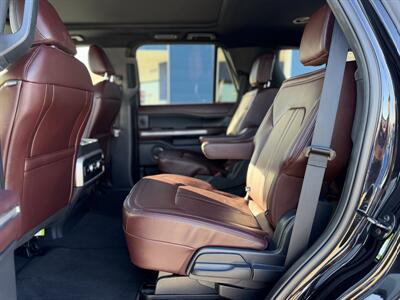 2024 Ford Expedition Limited   - Photo 4 - Yuma, AZ 85364