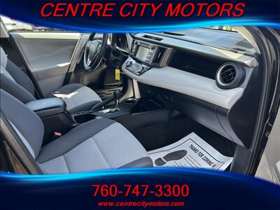 2013 Toyota RAV4 XLE   - Photo 7 - Escondido, CA 92025