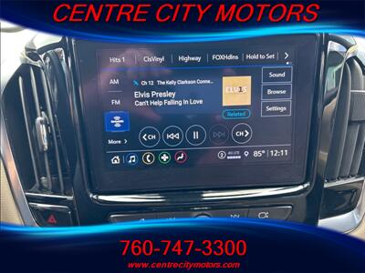 2022 Chevrolet Traverse LT Cloth   - Photo 15 - Escondido, CA 92025
