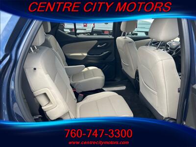 2022 Chevrolet Traverse LT Cloth   - Photo 9 - Escondido, CA 92025