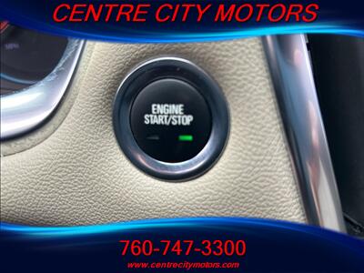 2022 Chevrolet Traverse LT Cloth   - Photo 24 - Escondido, CA 92025