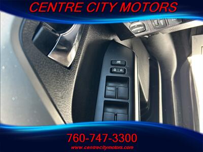 2018 Toyota RAV4 XLE   - Photo 20 - Escondido, CA 92025