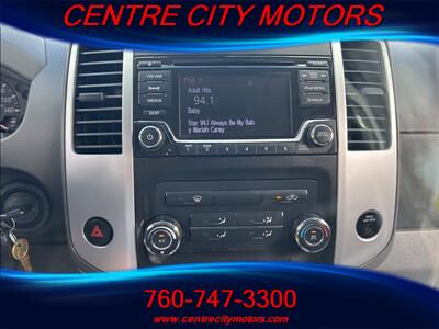 2017 Nissan Frontier SV  Crew Cab - Photo 9 - Escondido, CA 92025