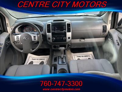 2017 Nissan Frontier SV  Crew Cab - Photo 8 - Escondido, CA 92025