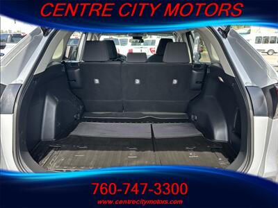 2022 Toyota RAV4 LE   - Photo 6 - Escondido, CA 92025