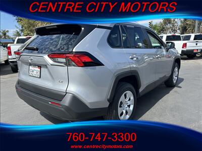 2022 Toyota RAV4 LE   - Photo 4 - Escondido, CA 92025